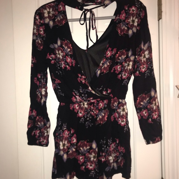 Floral romper - Picture 2 of 3